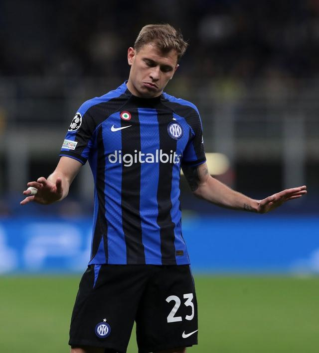 里昂迎葡超关键赛,冲刺阶段单刀错失,更衣室稳定,训练强度明显提升(盟军敢死队1秘籍代码大全) 里昂迎葡超关键赛,冲刺阶段单刀错失,更衣室稳定,训练强度明显提升(盟军敢死队1秘籍代码大全)